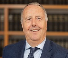 Mag. Dr. Hubert Huber